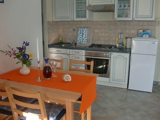 Apartment Marina Слатине Экстерьер фото