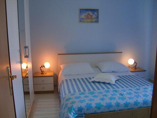 Apartment Marina Слатине Экстерьер фото