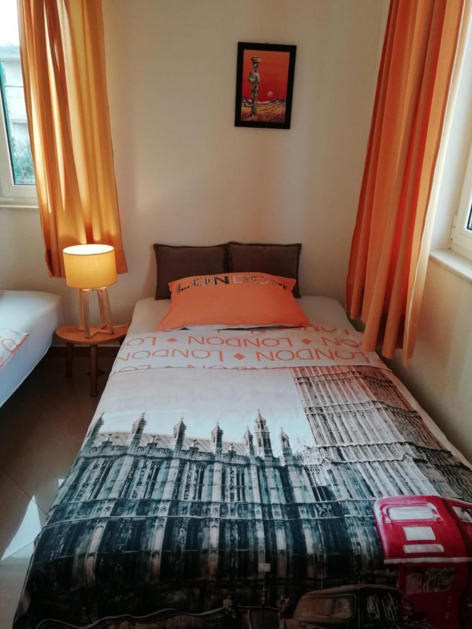 Apartment Marina Слатине Экстерьер фото